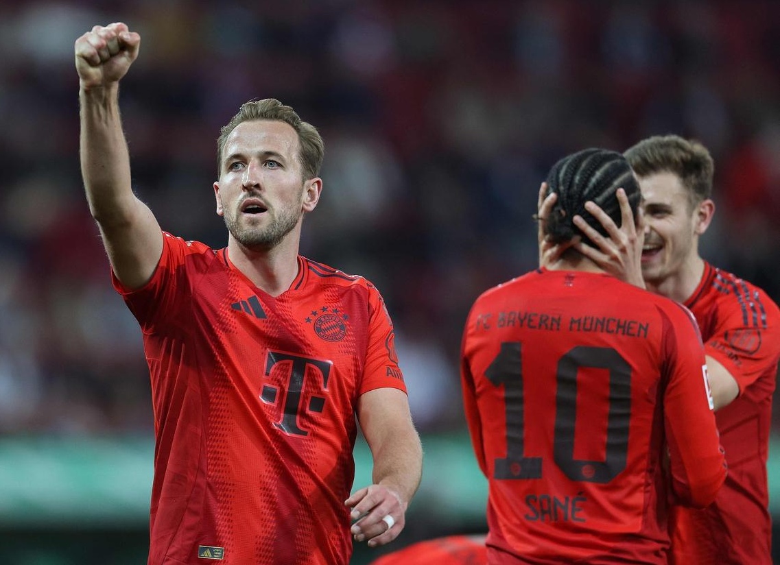 爱游戏体育凯恩在阿森纳比赛中高光表现，挺进下一轮引发热议！(凯恩年度进球)