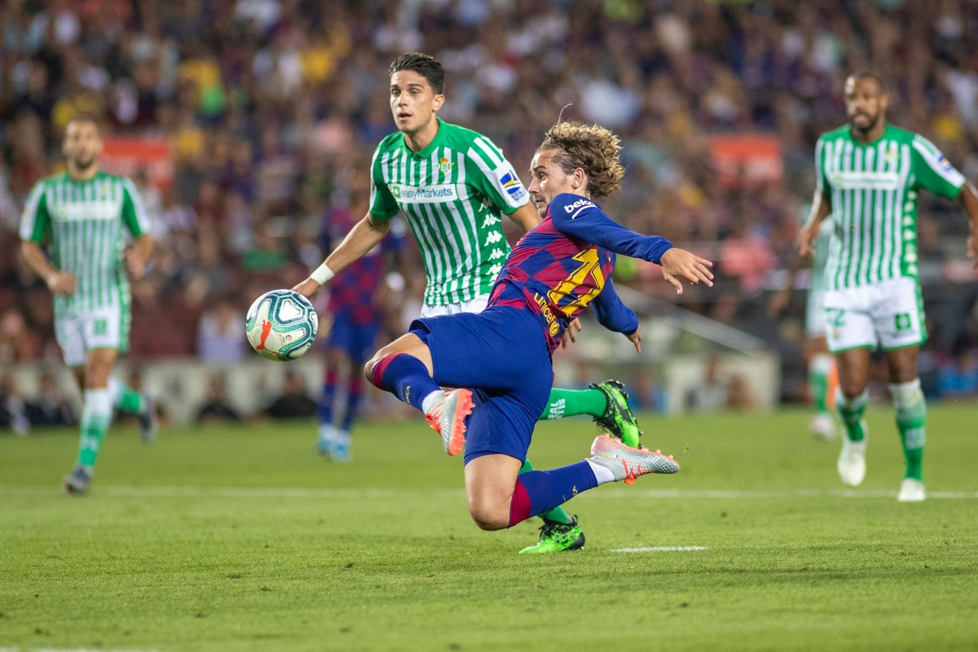 爱游戏app包含转折点！新奥尔良鹈鹕回应争议，西甲今晨攻防权衡，态度坚定，高层口径保持一致的词条